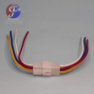 Enchufe conector 4 E
