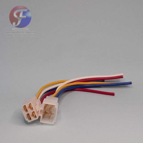 Enchufe conector 4 E