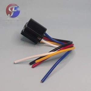 Enchufe relay