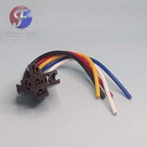 Enchufe relay